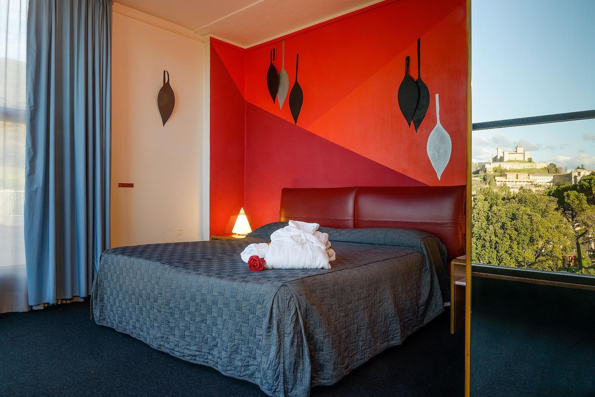 Albornoz Palace Hotel Spoleto Luaran gambar