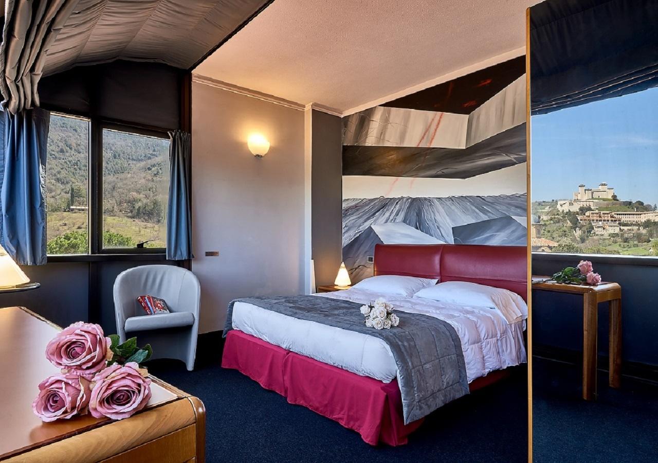 Albornoz Palace Hotel Spoleto Luaran gambar